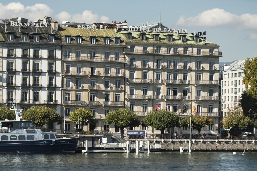 فندق ذا ريتز كارلتون دي لا بييه، جنيف