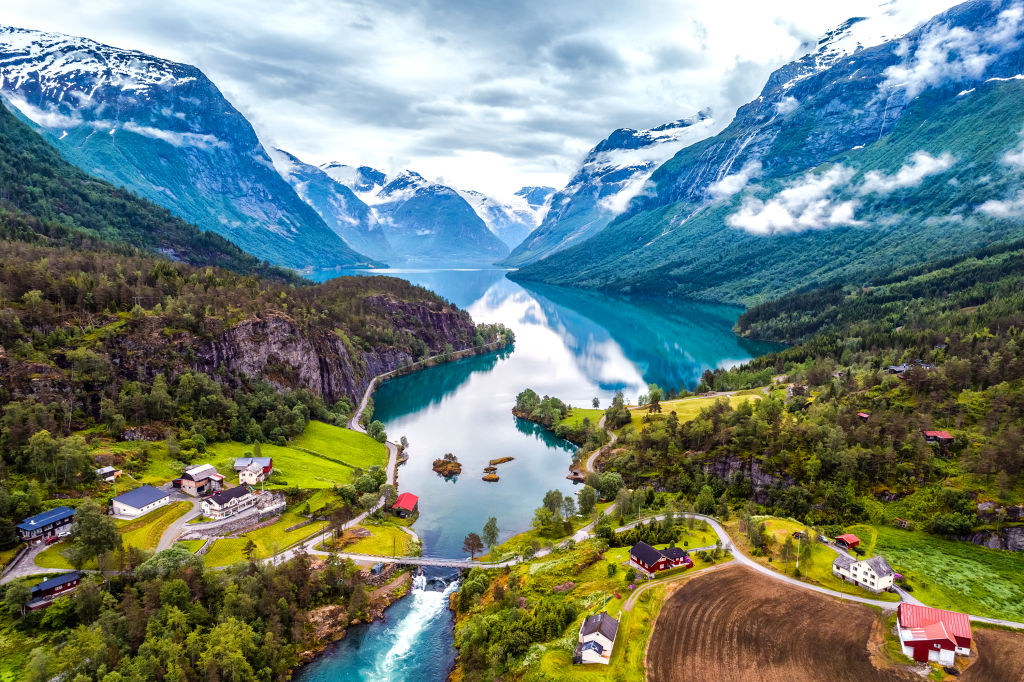 النرويج : أرض الجبال الرائعة